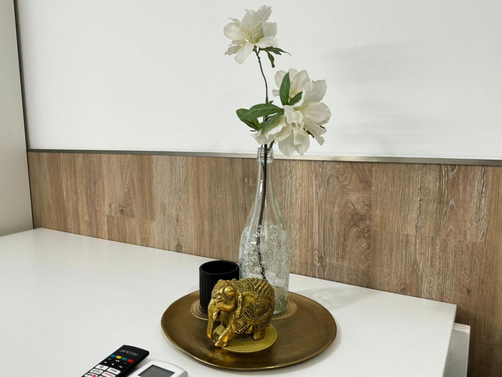 Moderno Apartamento Del Arquitecto Aparthotel Valencia Eksteriør bilde
