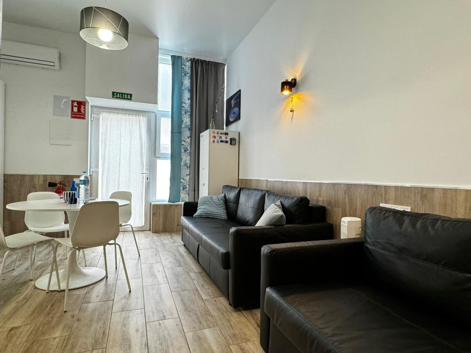 Moderno Apartamento Del Arquitecto Aparthotel Valencia Eksteriør bilde
