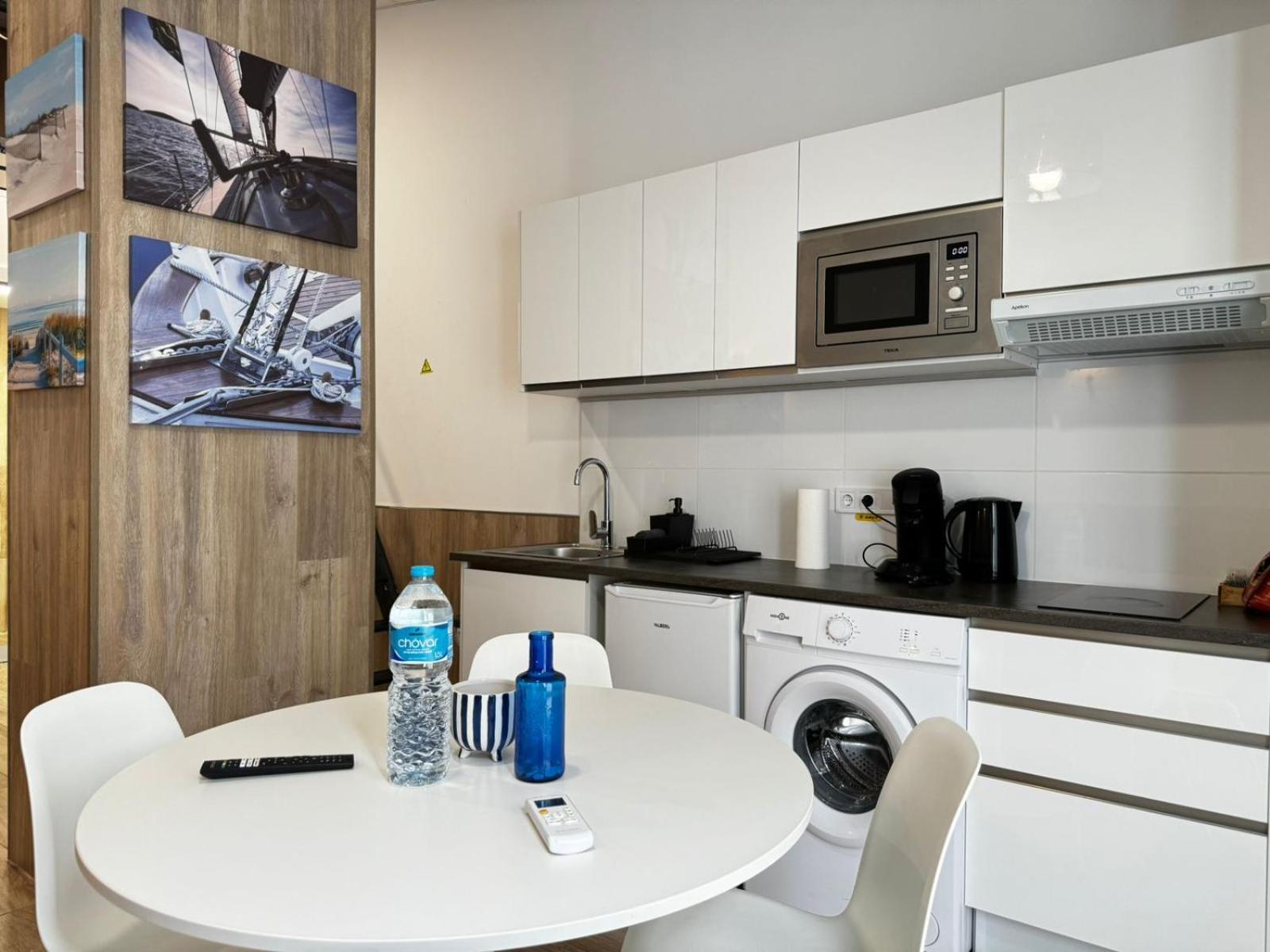 Moderno Apartamento Del Arquitecto Aparthotel Valencia Eksteriør bilde